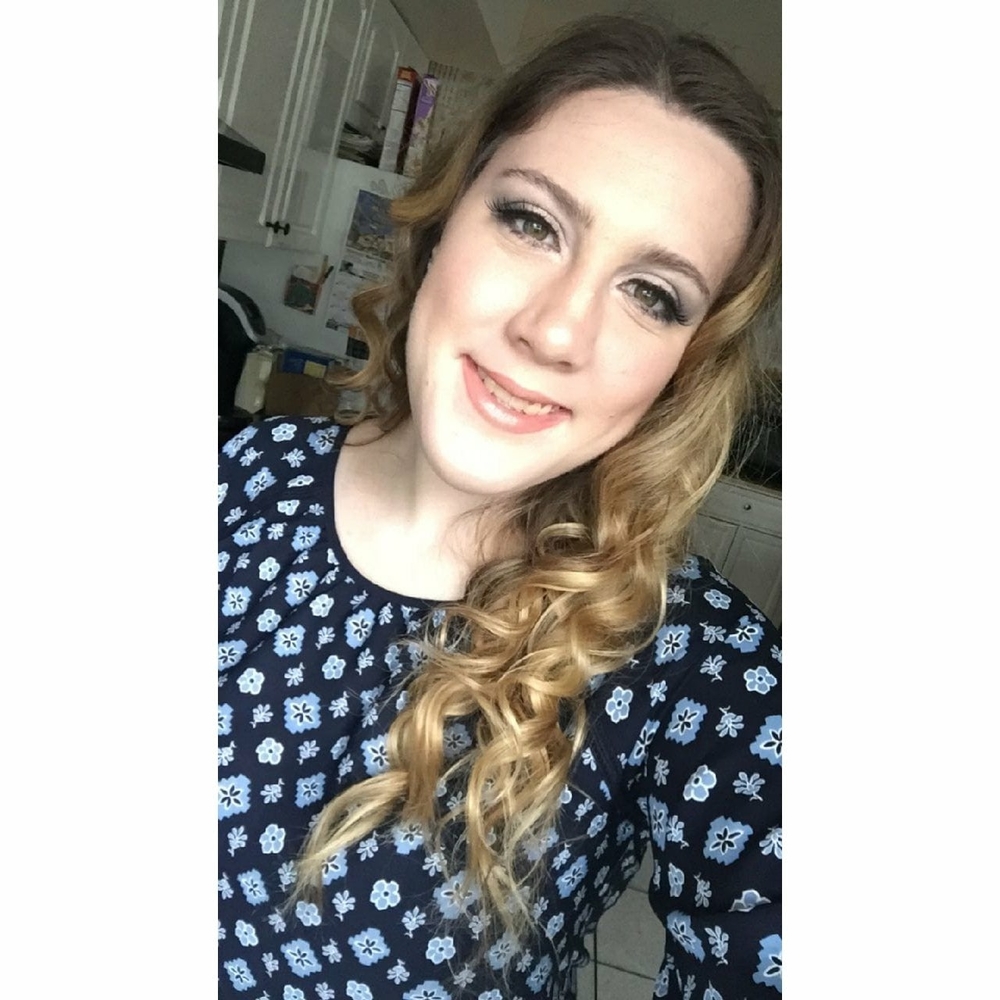 Meet your Posher, Juliana